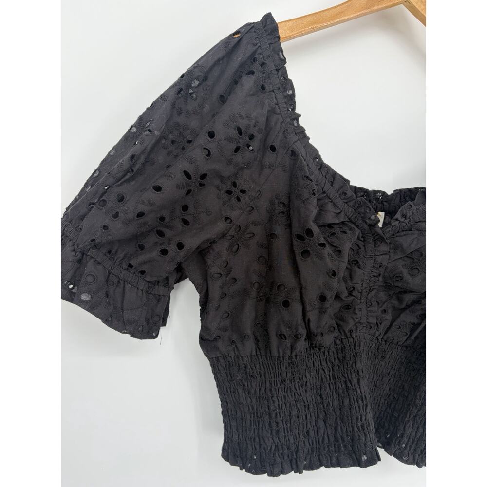 NWT Black Eyelet Puff Sleeve Crop Top Cottagecore Milkmaid Peasant Boho Top Sz L - Picture 4 of 8
